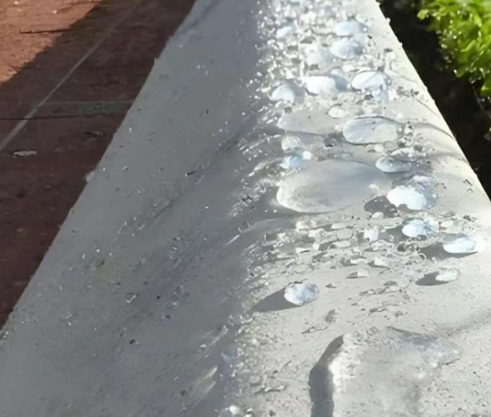 卫辉硅烷浸渍涂料在混凝土保护中的应用